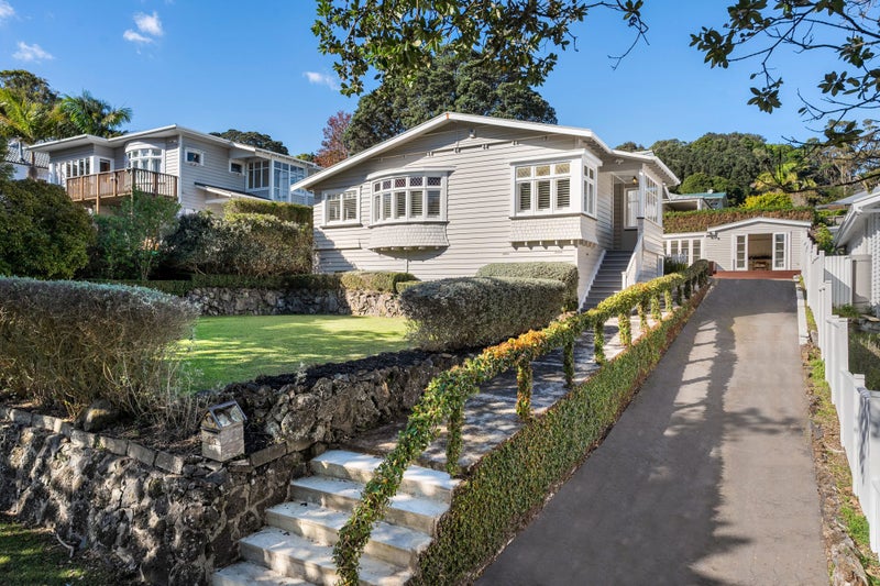 45 Weston Avenue, Mount Albert, Auckland - Carousel 1