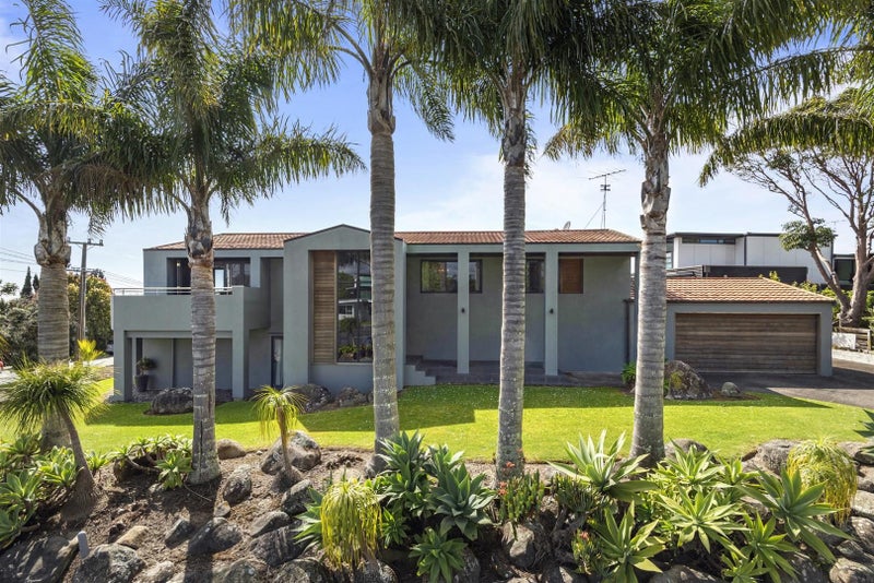 48 Park Rise, Campbells Bay, Auckland - Carousel 1