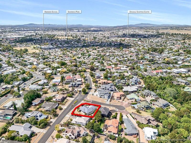 2 Sunset Close, Western Heights, Hamilton - Carousel 24