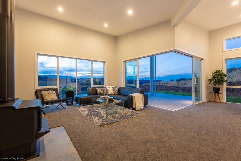 4 Mount Arthur View, Redwood Valley, Richmond - Carousel 1