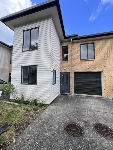 4 Barnea Circle, Glen Eden, Auckland - Carousel 14