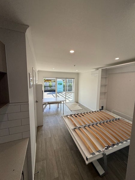 2/7 Tulloch Place, Conifer Grove, Takanini - Carousel 13