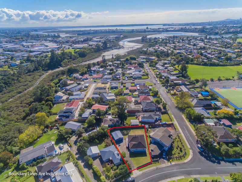 29 Nile Road, Kelston, Auckland - Carousel 1
