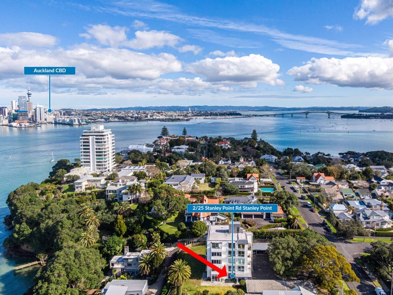 2/25 Stanley Point Road, Stanley Point, Auckland - Carousel 27