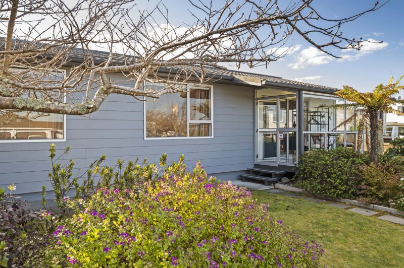 11A Kinder Street, Acacia Bay, Taupo - Carousel 2