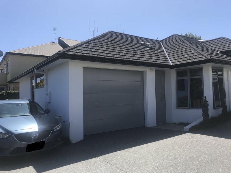 1/17 Manning Street, Hamilton Central, Hamilton - Carousel 1