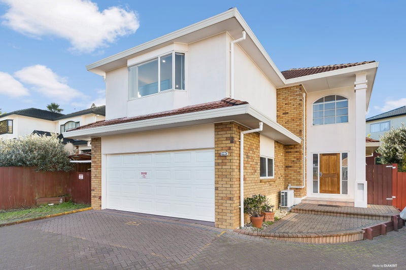 17A Clinker Street, Three Kings, Auckland - Carousel 2
