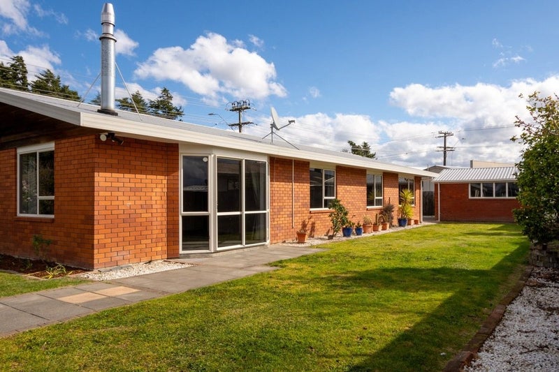 1 Hospital Road, Witherlea, Blenheim - Carousel 13