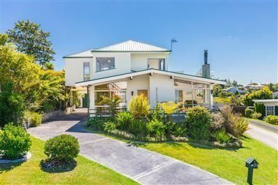 39 Mountbatten Avenue, Hillcrest, Auckland - Carousel 1