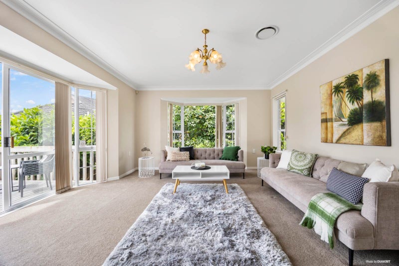 9 Javelin Place, West Harbour, Auckland - Carousel 2