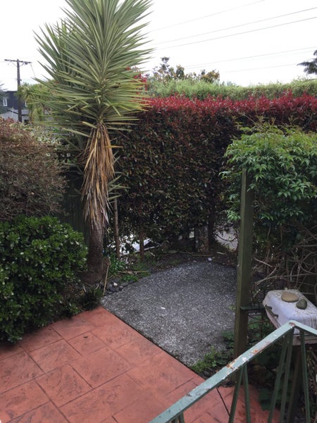 2/11 Wicklow Road, Narrow Neck, Auckland - Carousel 2