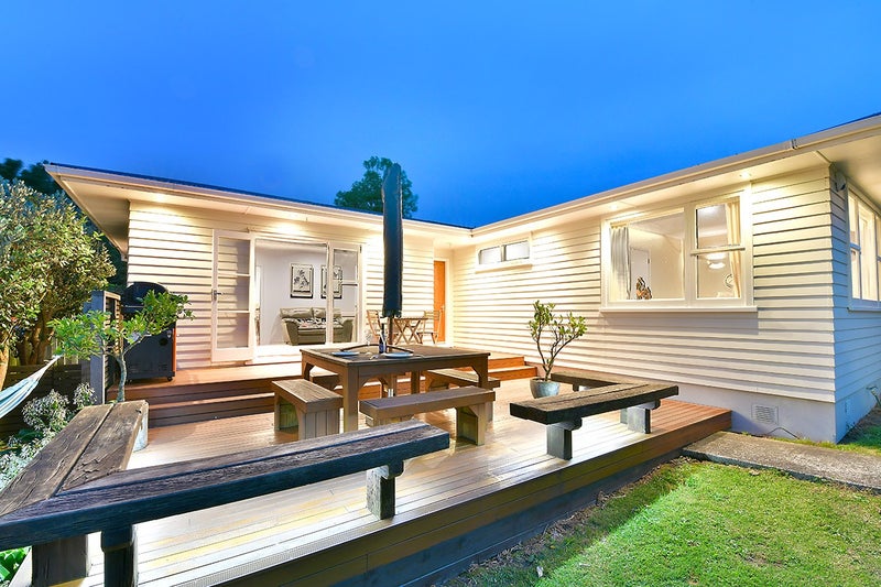 1/5 September Place, Forrest Hill, Auckland - Carousel 1