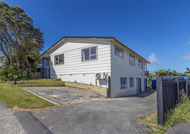 73 Baylands Drive, Newlands, Wellington - Carousel 21