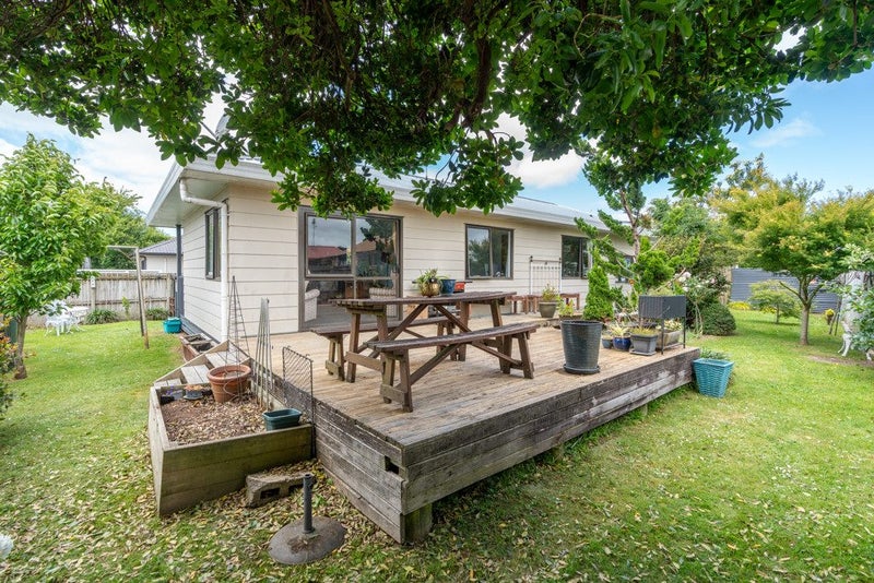 122A Clarkin Road, Fairfield, Hamilton - Carousel 1