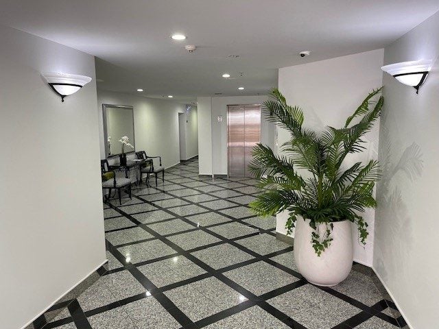 2D/175 Hurstmere Road, Takapuna, Auckland - Carousel 2