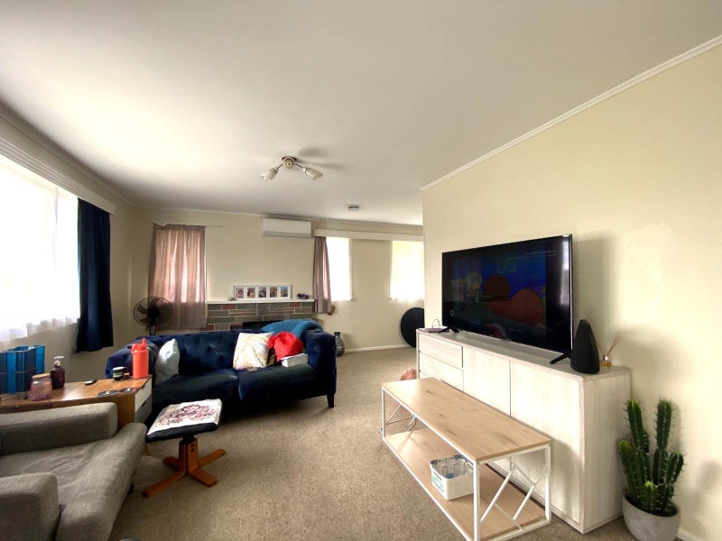 5 Tyne Road, Forrest Hill, Auckland - Carousel 2