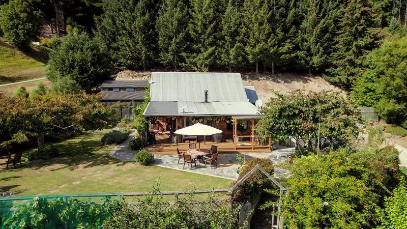 374 Speargrass Flat Road, Speargrass Flat, Queenstown - Carousel 2