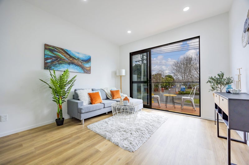 57 Rathgar Road, Henderson, Auckland - Carousel 2