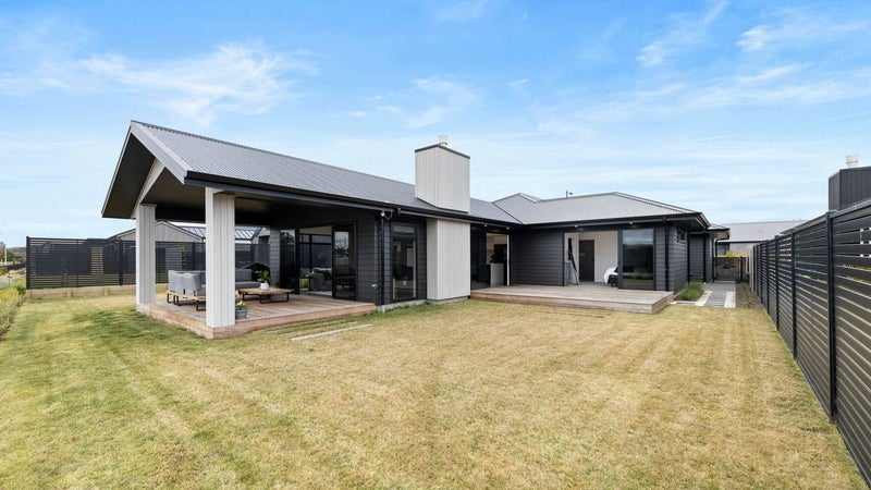 12 Ngaru Crescent, Richmond Heights, Taupo - Carousel 1