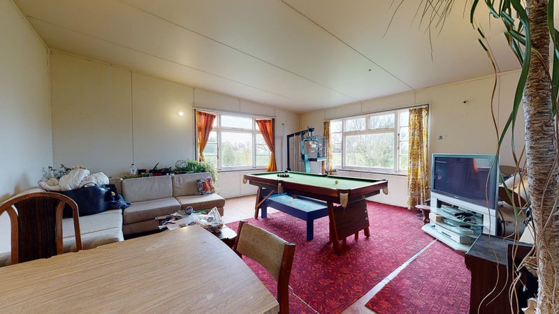 374 Wrights Road, Leeston - Carousel 20