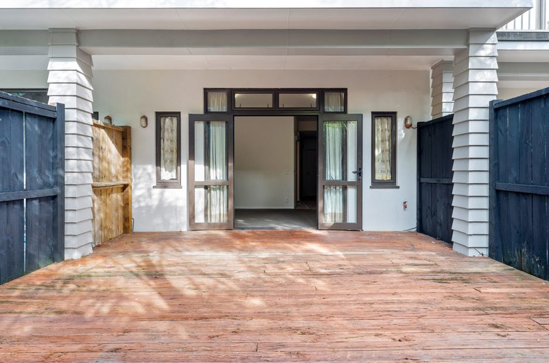 91/92 Bush Road, Albany, Auckland - Carousel 2