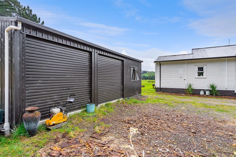 301 South Road, Masterton - Carousel 30