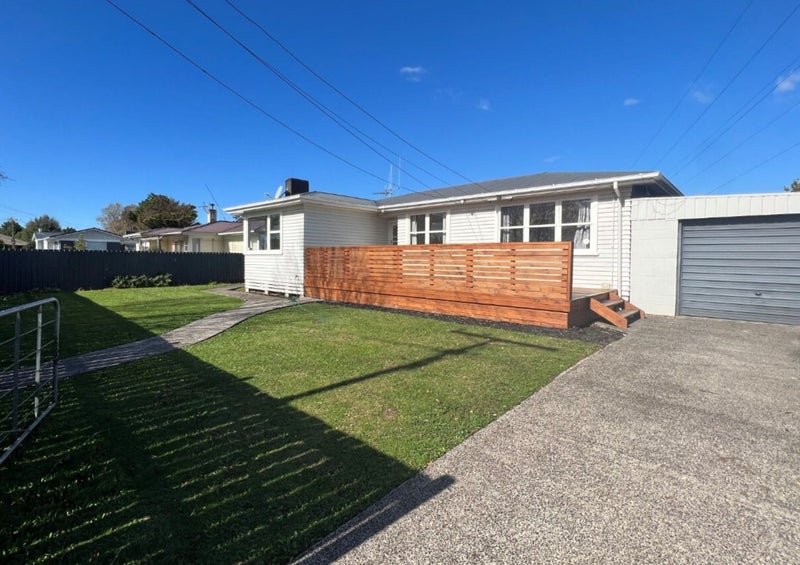 40 Sheridan Street, Silverdale, Hamilton - Carousel 2