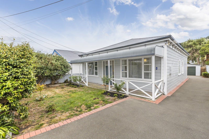 12 William Street, Hataitai, Wellington - Carousel 1