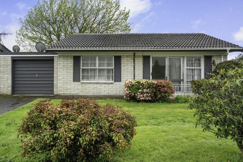34 Bremworth Avenue, Dinsdale, Hamilton - Carousel 1