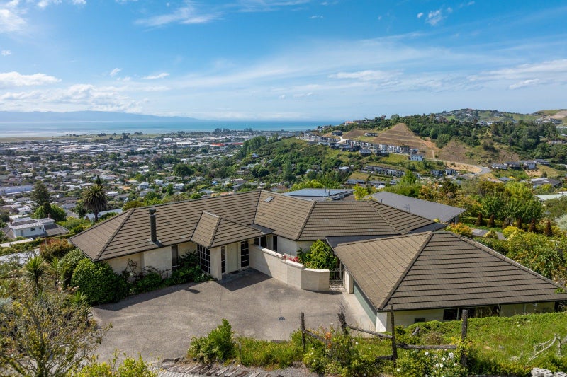 41 View Mount, Stoke, Nelson - Carousel 2