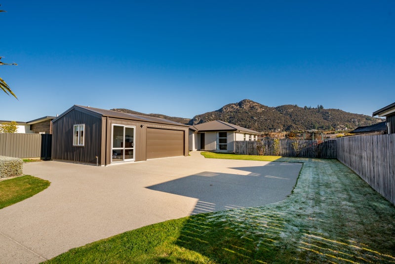 14 Finch Street, Albert Town, Wanaka - Carousel 2