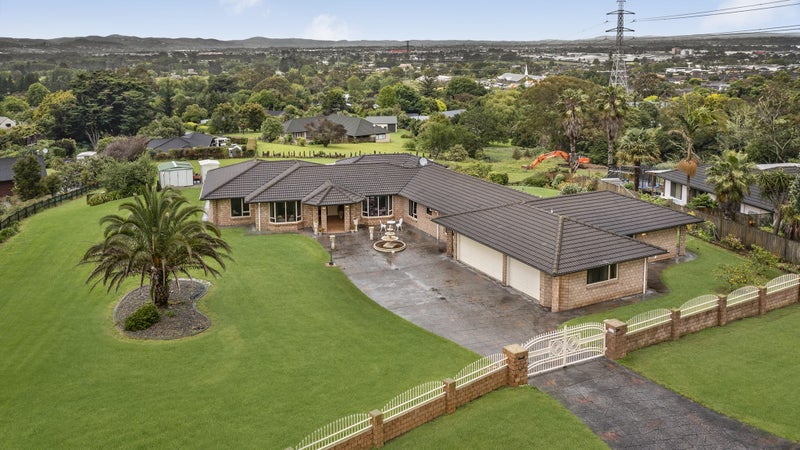 167 Polo Prince Drive, Alfriston, Auckland - Carousel 2