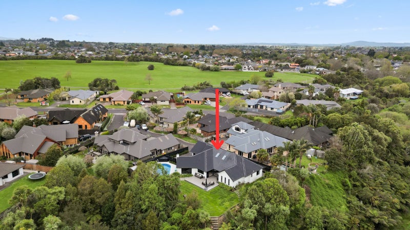 10 Cherie Close, Rototuna, Hamilton - Carousel 1