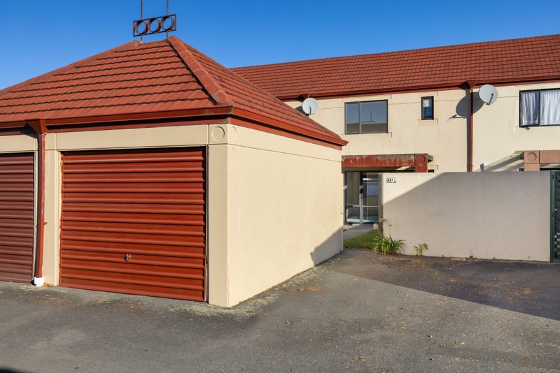 8/42 Stanmore Road, Phillipstown, Christchurch - Carousel 1
