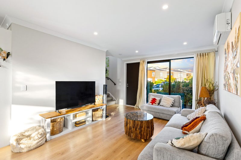 36 Propeller Avenue, Whenuapai, Auckland - Carousel 2