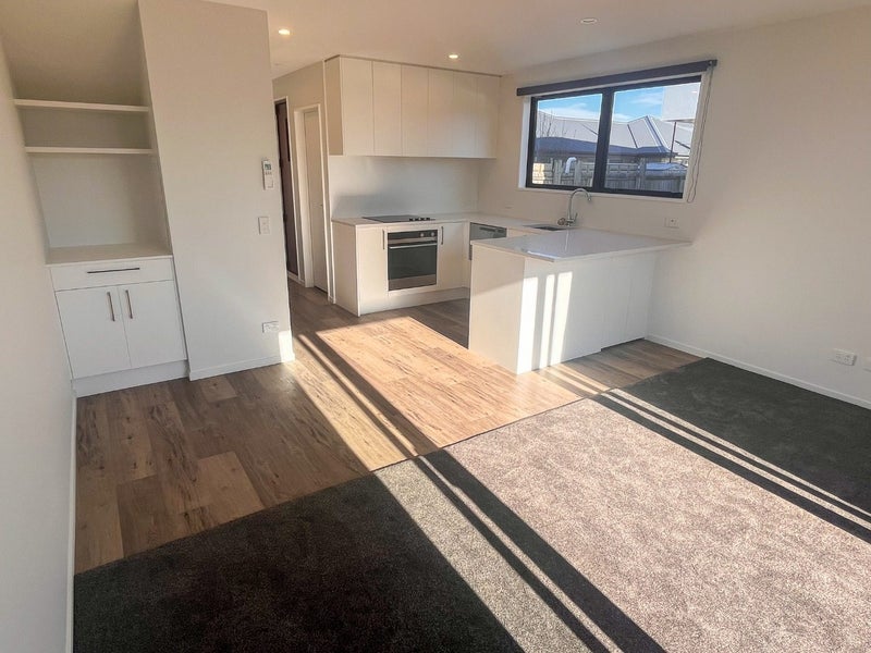 70E Olliviers Road, Phillipstown, Christchurch - Carousel 2