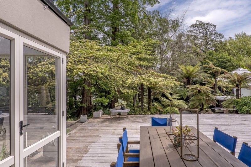 25A Glandovey Road, Fendalton, Christchurch - Carousel 27
