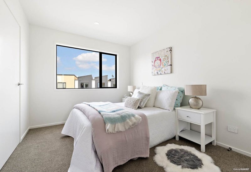 25/47A Huntington Drive, Huntington Park, Auckland - Carousel 7