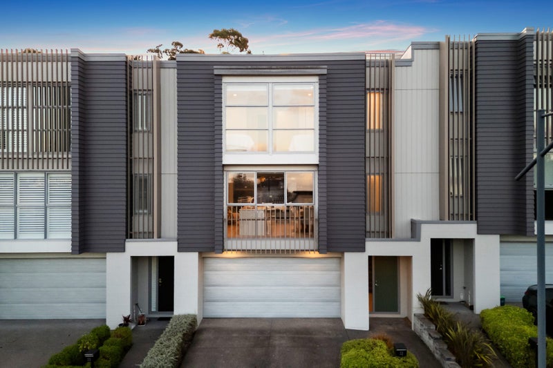 53 Barbarich Drive, Stonefields, Auckland - Carousel 1