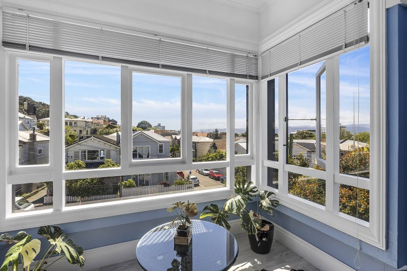 13 Park Street, Thorndon, Wellington - Carousel 1