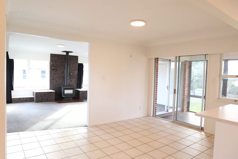 376 Main Road, Huapai, Kumeu - Carousel 2