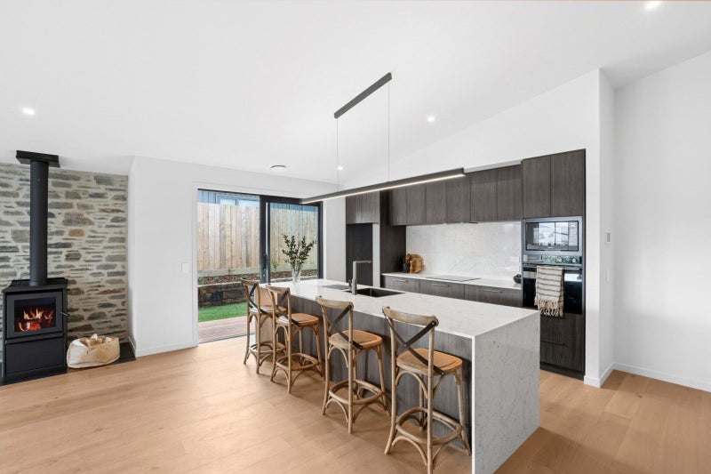 42 Doug Ledgerwood Drive, WANAKA - Carousel 2