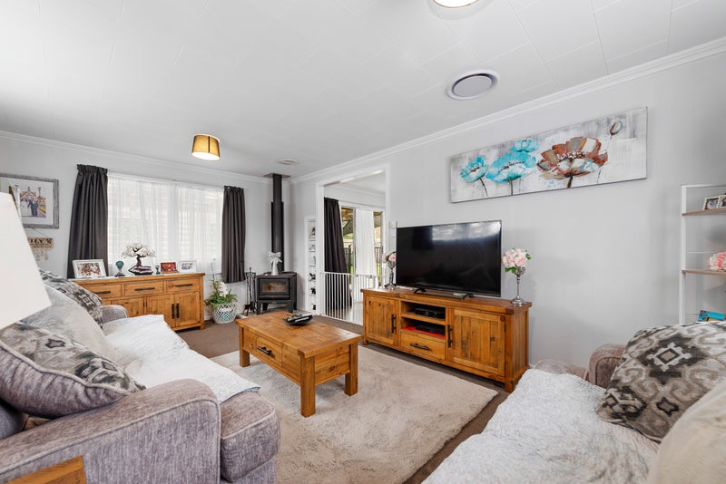 18 Collie Drive, Pukehangi, Rotorua - Carousel 2