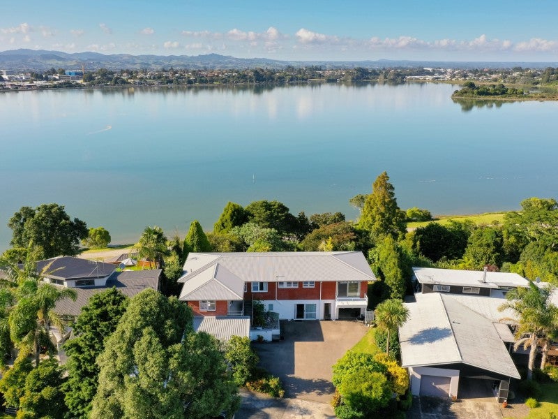 17A Roderick Street, Otumoetai, Tauranga - Carousel 1