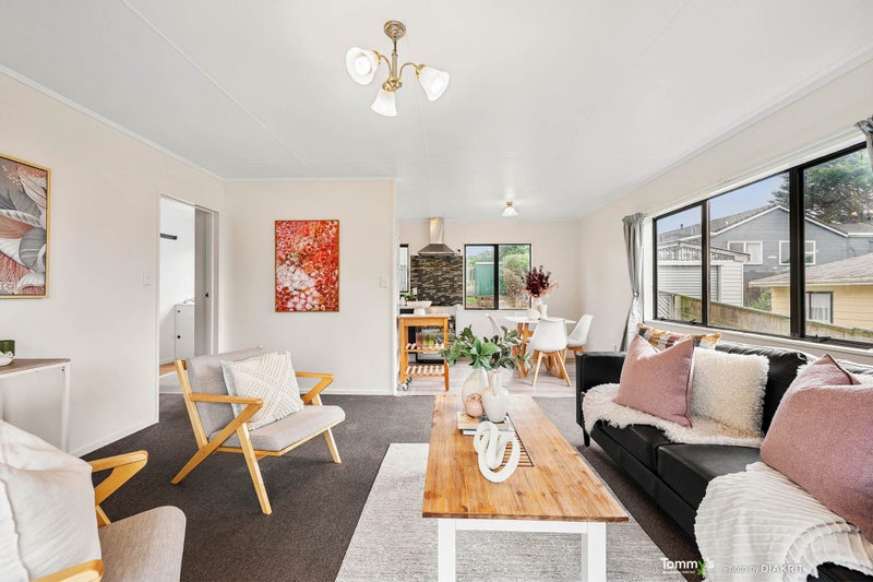 32 Nassau Avenue, Grenada North, Wellington - Carousel 2