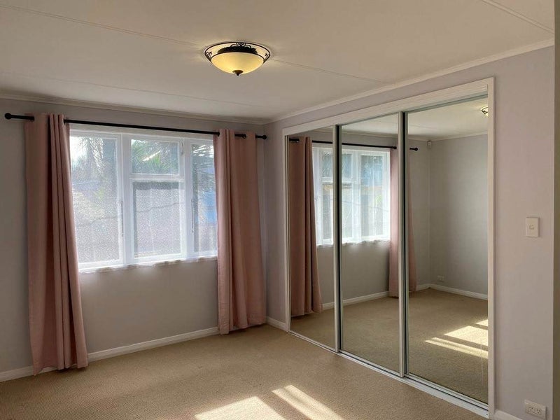 24 Mareth Street, Panmure, Auckland - Carousel 1