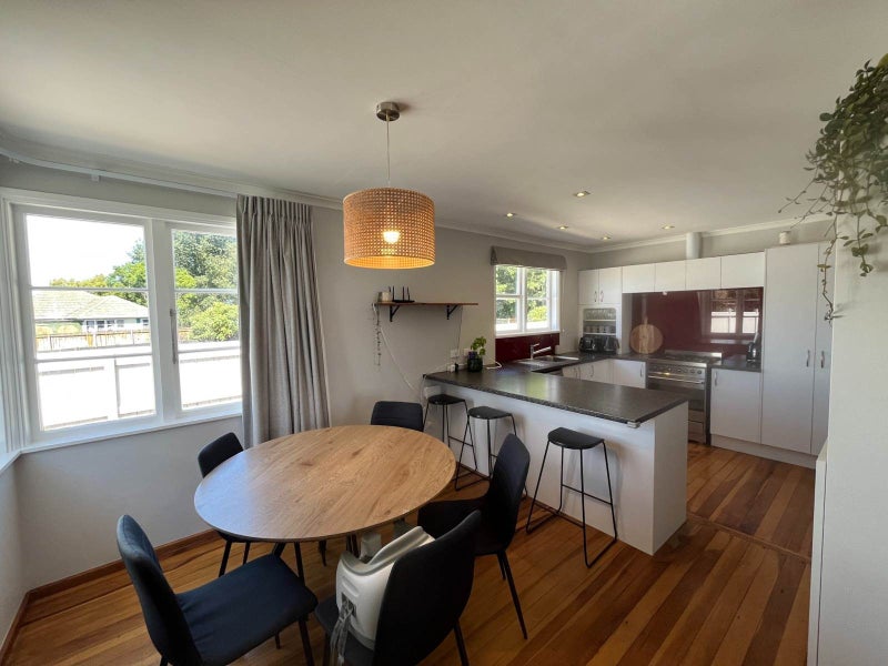 6 Larsen Road, Panmure, Auckland - Carousel 2