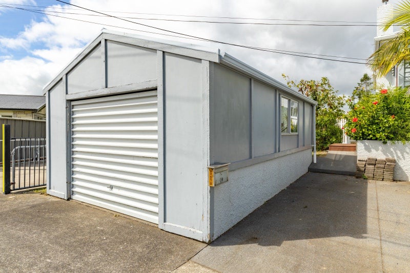 39 Tokomaru Street, Welbourn, New Plymouth - Carousel 27