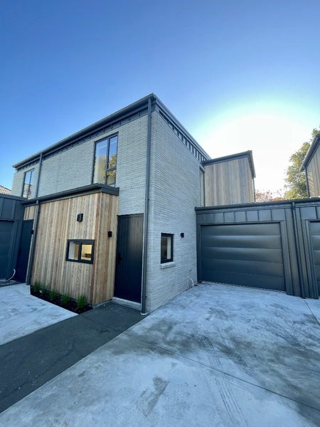 19 Courtenay Street, St Albans, Christchurch - Carousel 2