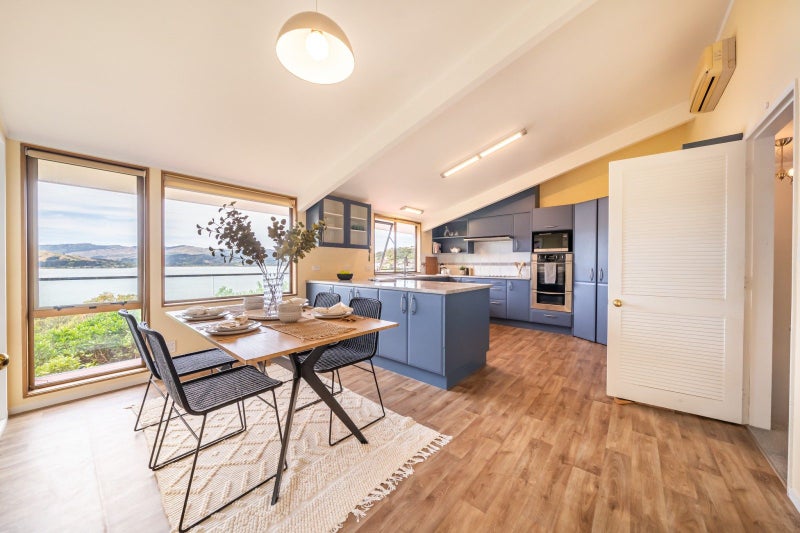 178 Paremata Road, Paremata, Porirua - Carousel 2